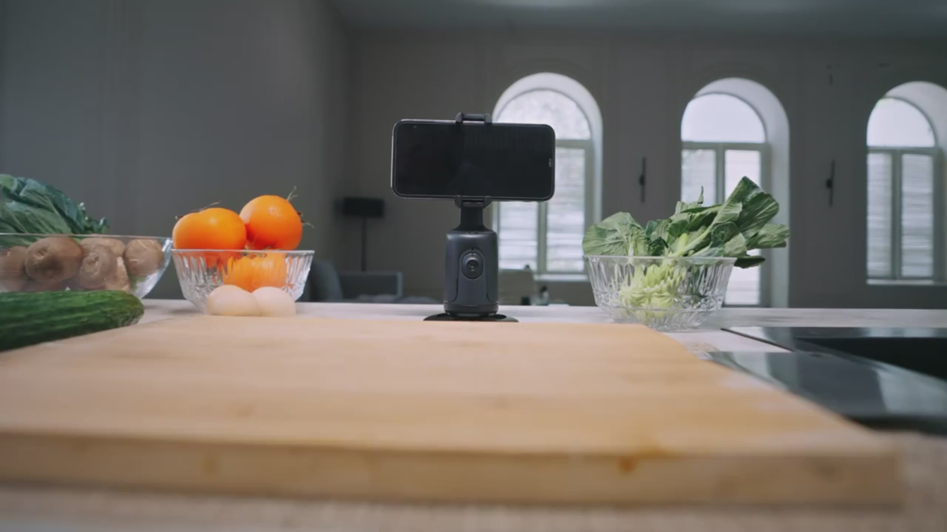 AI Telefonhållare med 360° automatisk ansiktsigenkänning